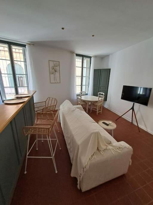 Hypercentre, Appartement Coquet En Rez-De-Chaussee Perpiñán Exterior foto